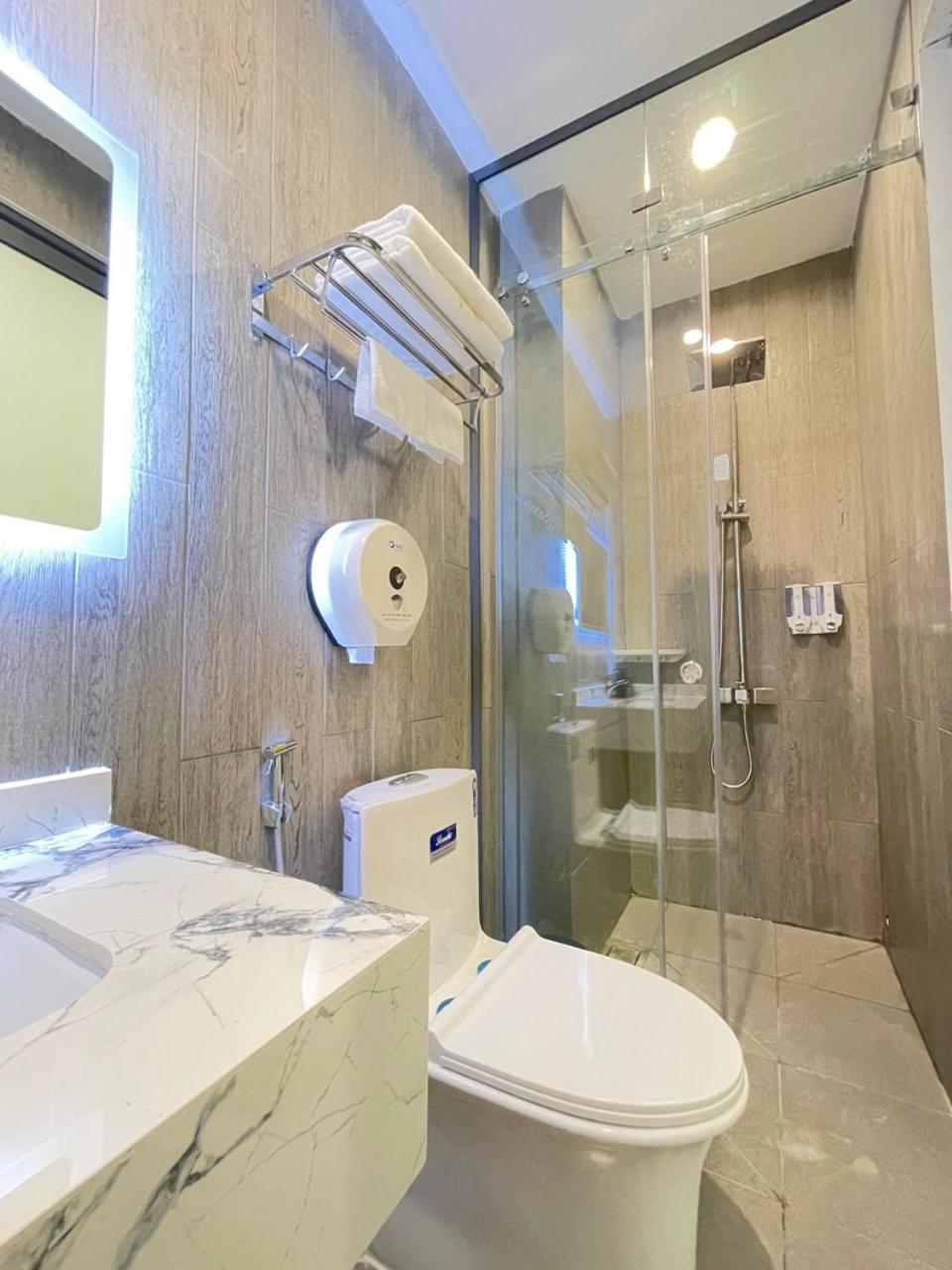 Tay Ninh City Hotel Exterior photo