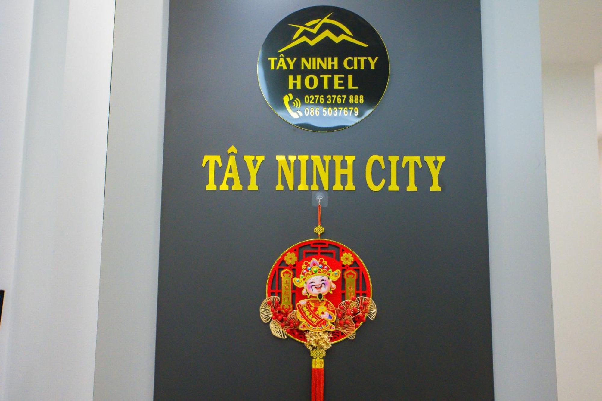Tay Ninh City Hotel Exterior photo